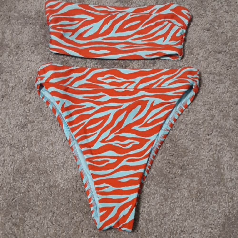Victoria's Secret Bikini set